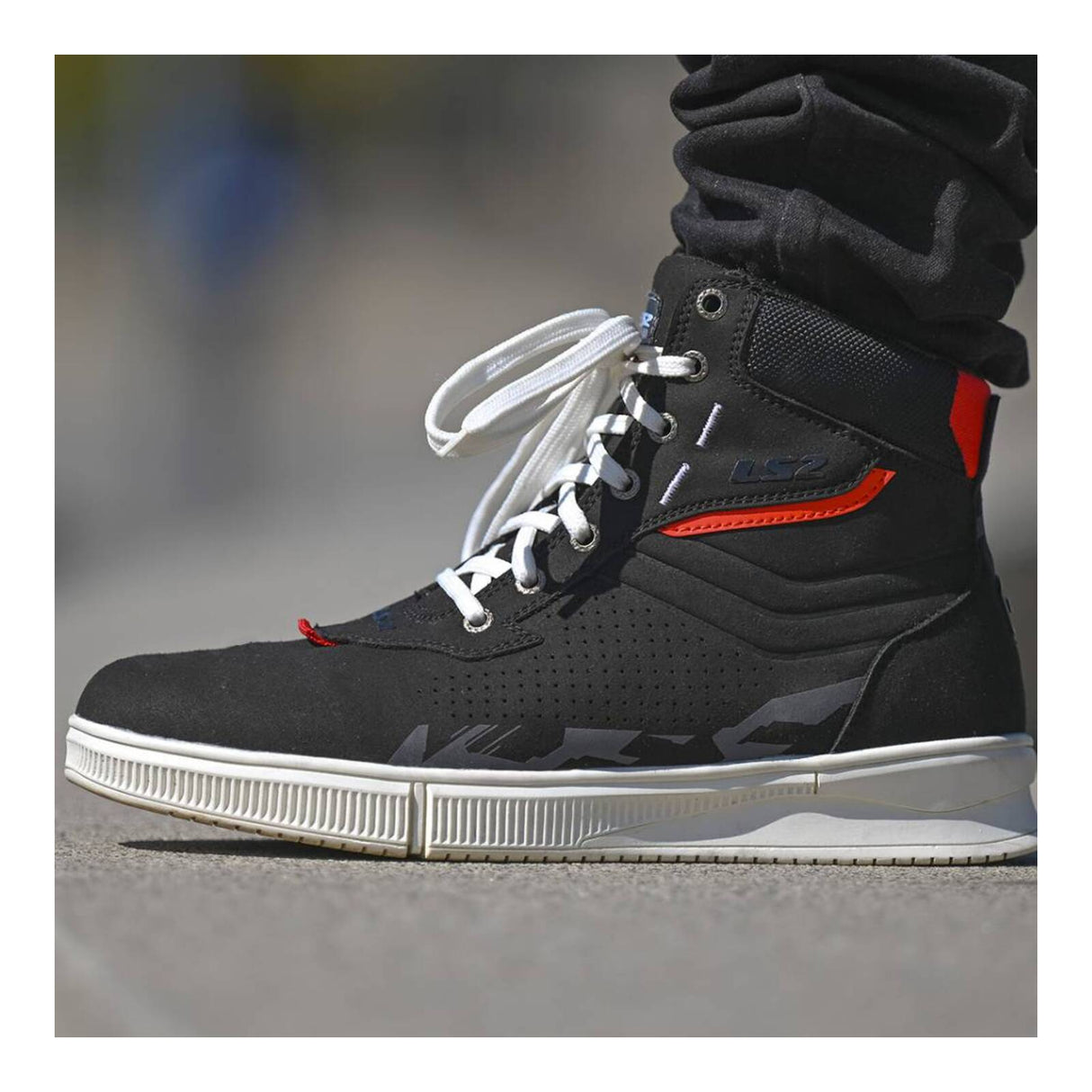 LS2 Chrome Boot - Black